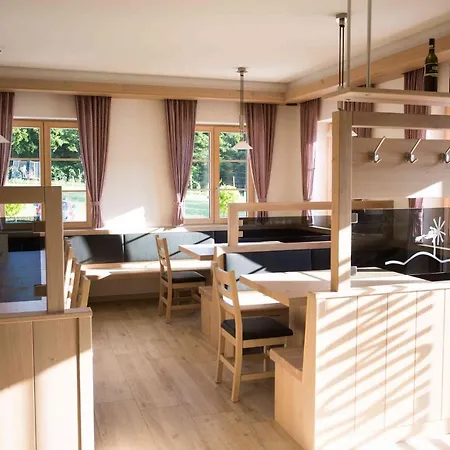 Weingut-gaestezimmer Uhl Ratsch an der Weinstraße