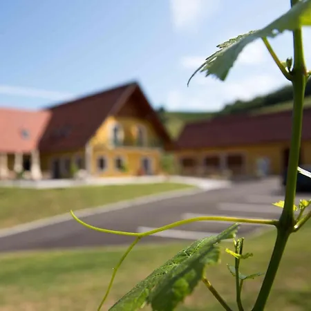 Weingut-gaestezimmer Uhl Landhaus Ratsch an der Weinstraße