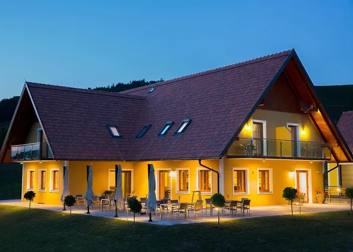 乡村民宿 Weingut-gaestezimmer Uhl