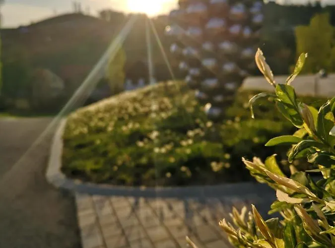 Weingut-gaestezimmer Uhl منزل ريفي *