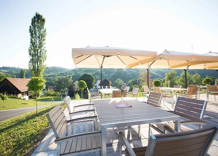 Weingut-gaestezimmer Uhl منزل ريفي *