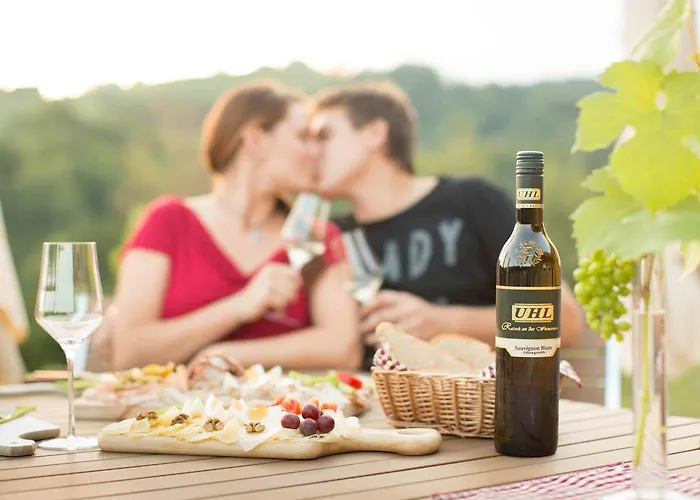 منزل ريفي Weingut-gaestezimmer Uhl *